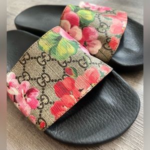 Gucci Bloom Slide